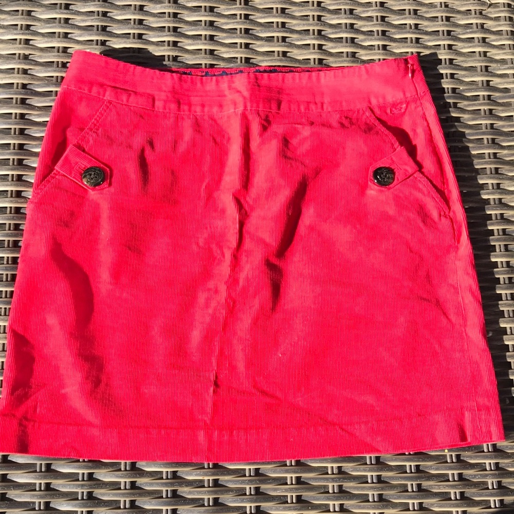 Red corduroy Vineyard vines skirt